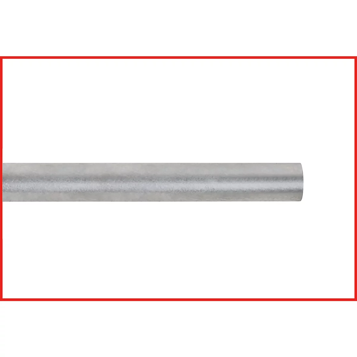 Graue Metallstange, horizontale Ausrichtung, vor weißem Hintergrund.